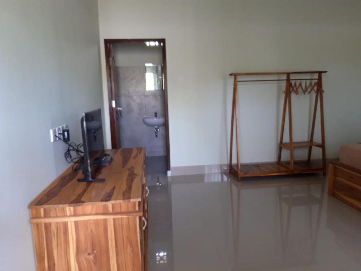 Hotel Kamala Selong Belanak Exterior foto